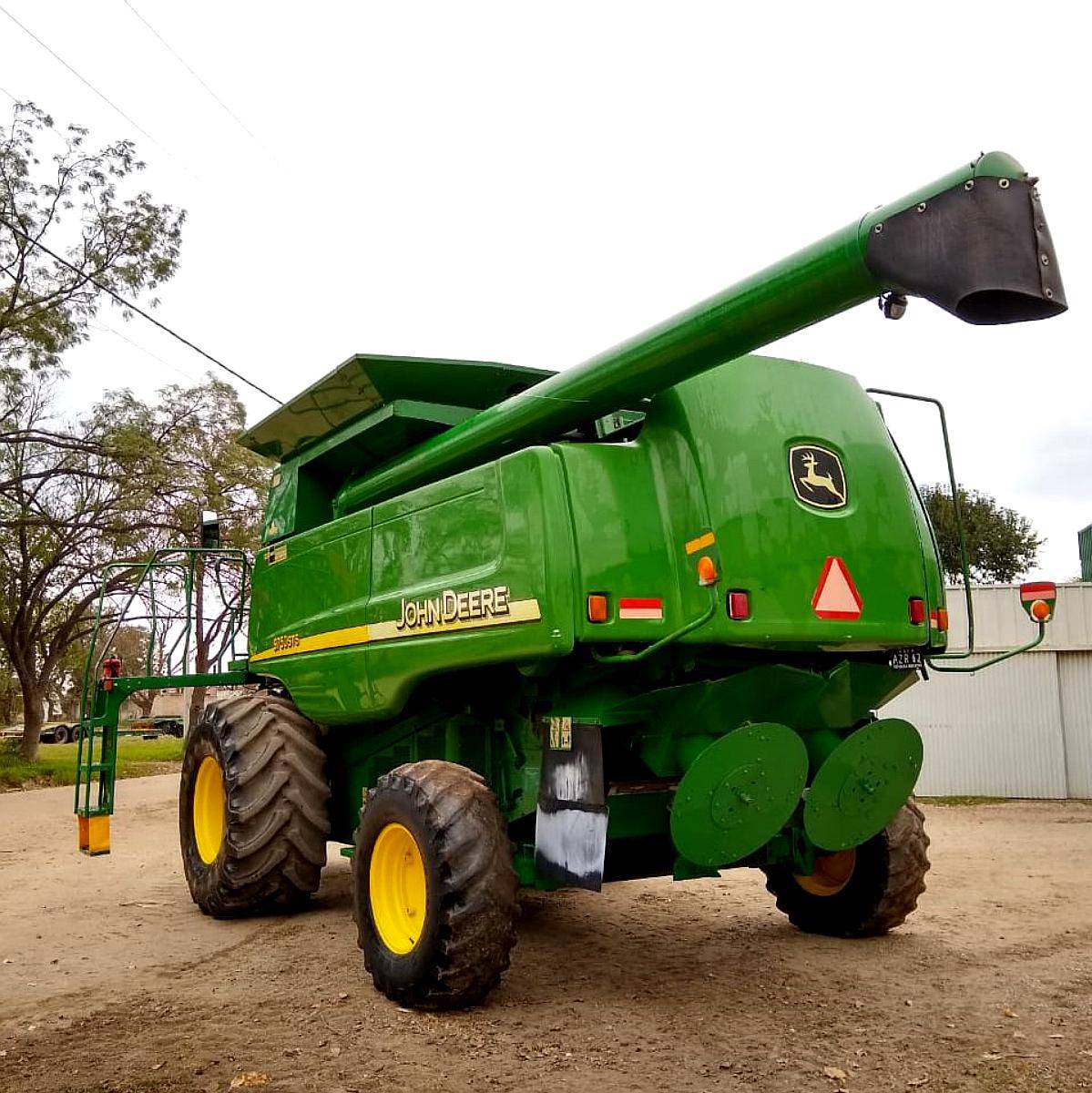 cosechadora-john-deere-9750-a-o-2006-en-muy-buen-estado-agroads