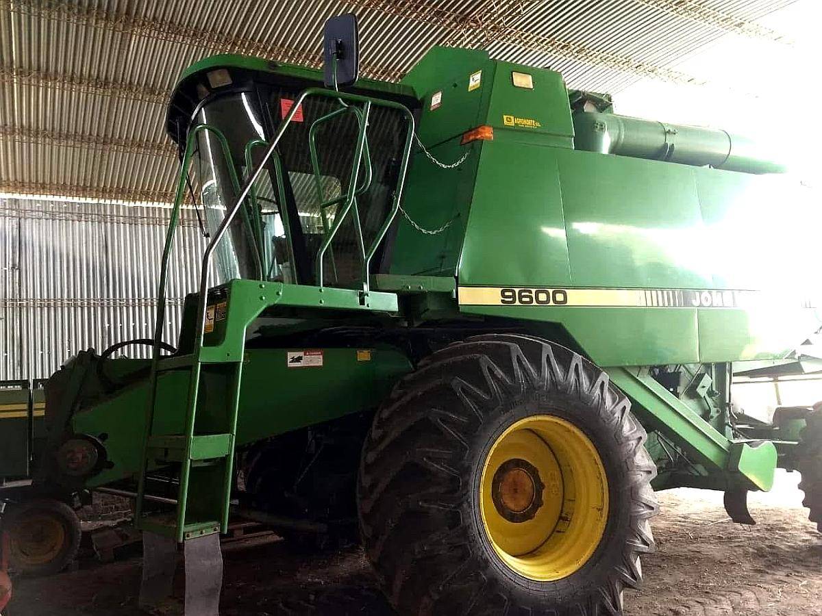 Cosechadora John Deere 9600 DT - Año: 1996 - u$s 80.000 - Agroads