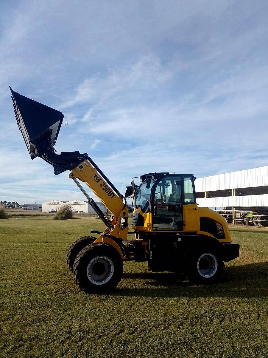 Manipulador Telescópico M 2500t