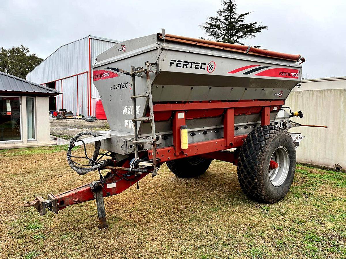 Fertilizadora Fertec Fértil 7500