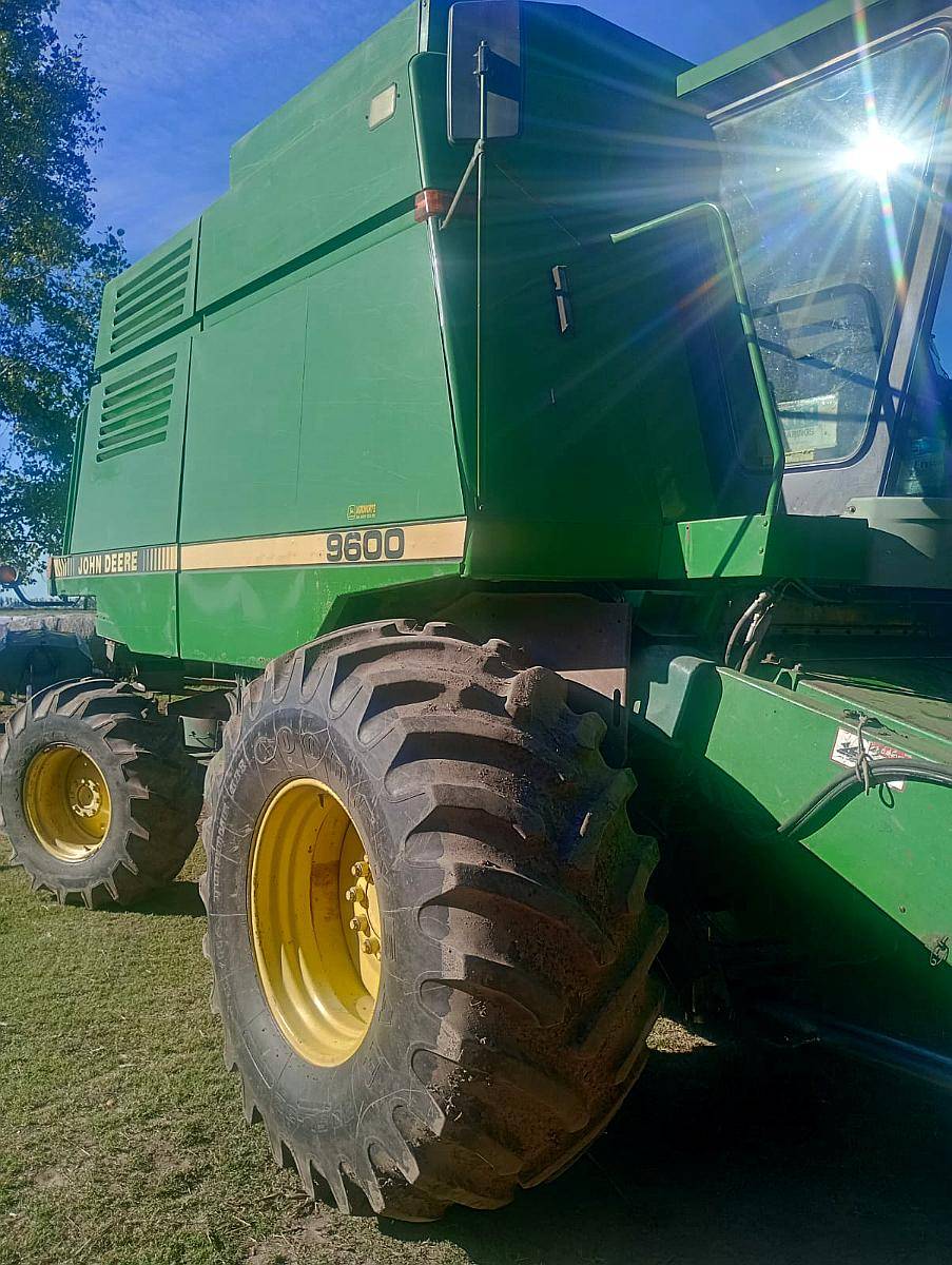Cosechadora John Deere 9600
