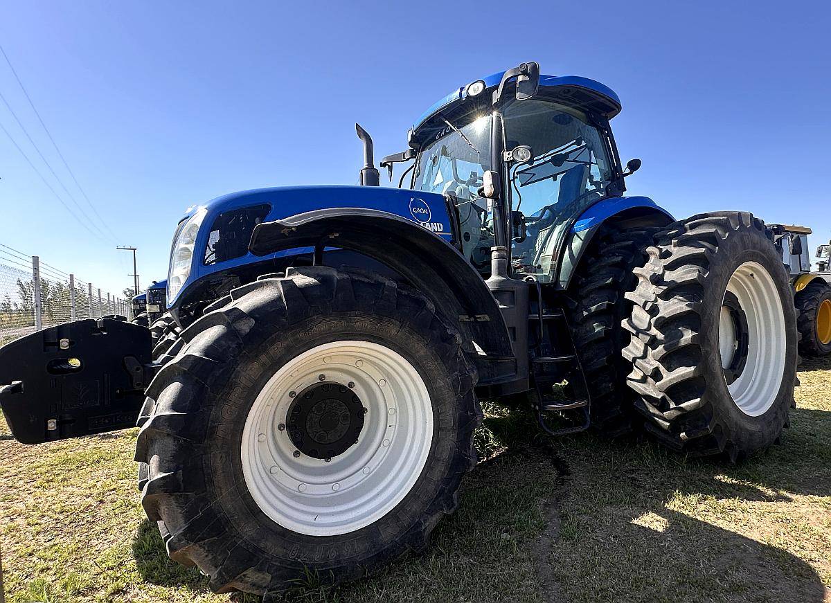 New Holland T7.240 año 2015
