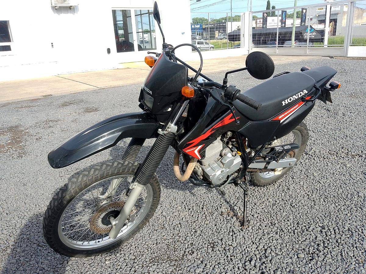 Moto Honda Tornado 250