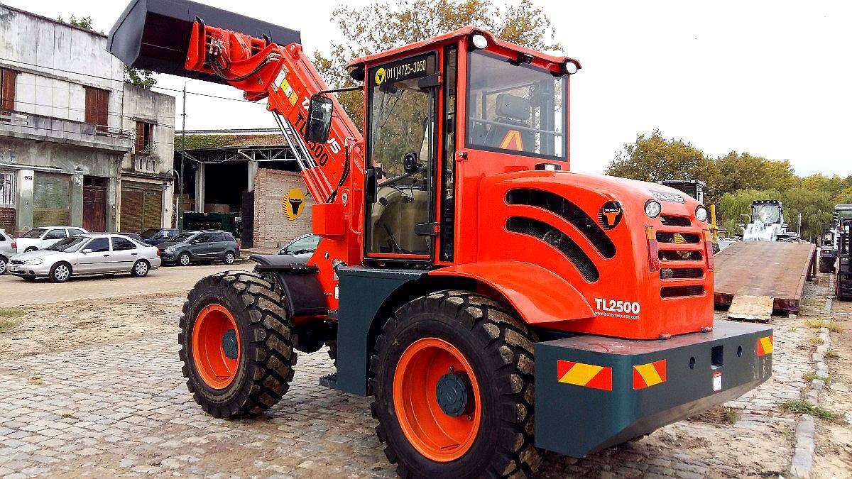 Pala - Manipulador Telescopico 2500taurus