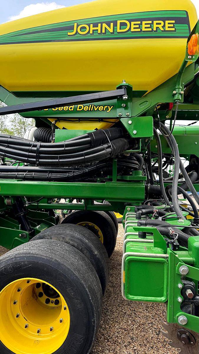 Plantadora John Deere DB60