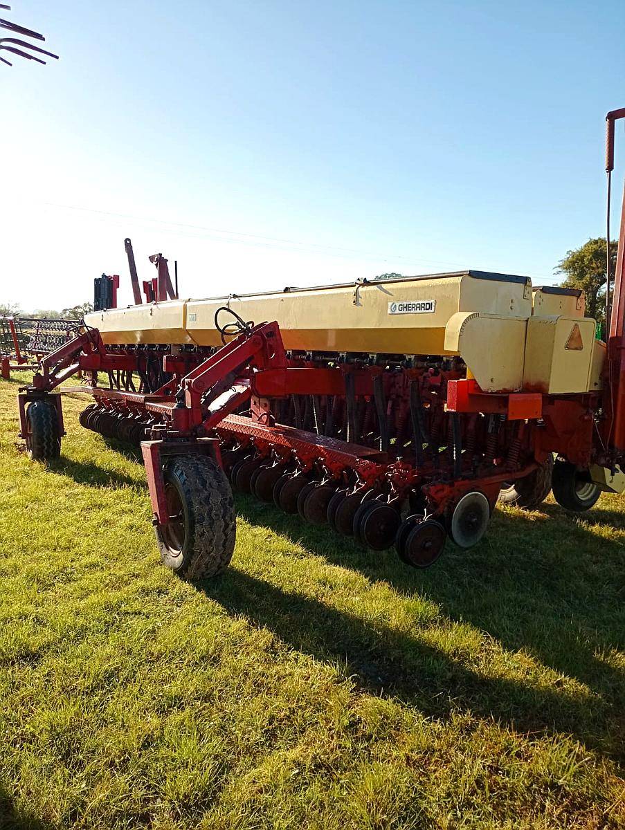 Sembradora Gherardi G 240