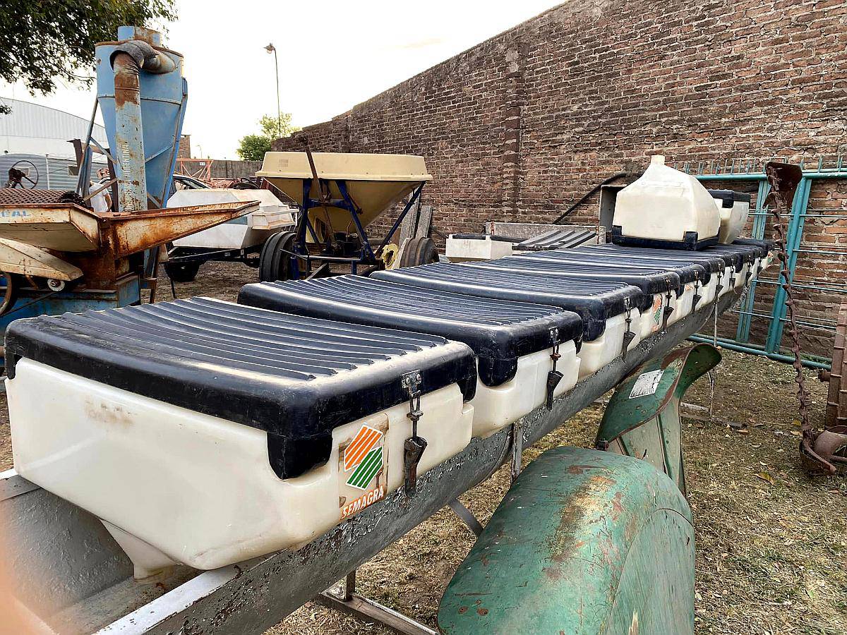 Cajones Fertilizadores en Buen Estado