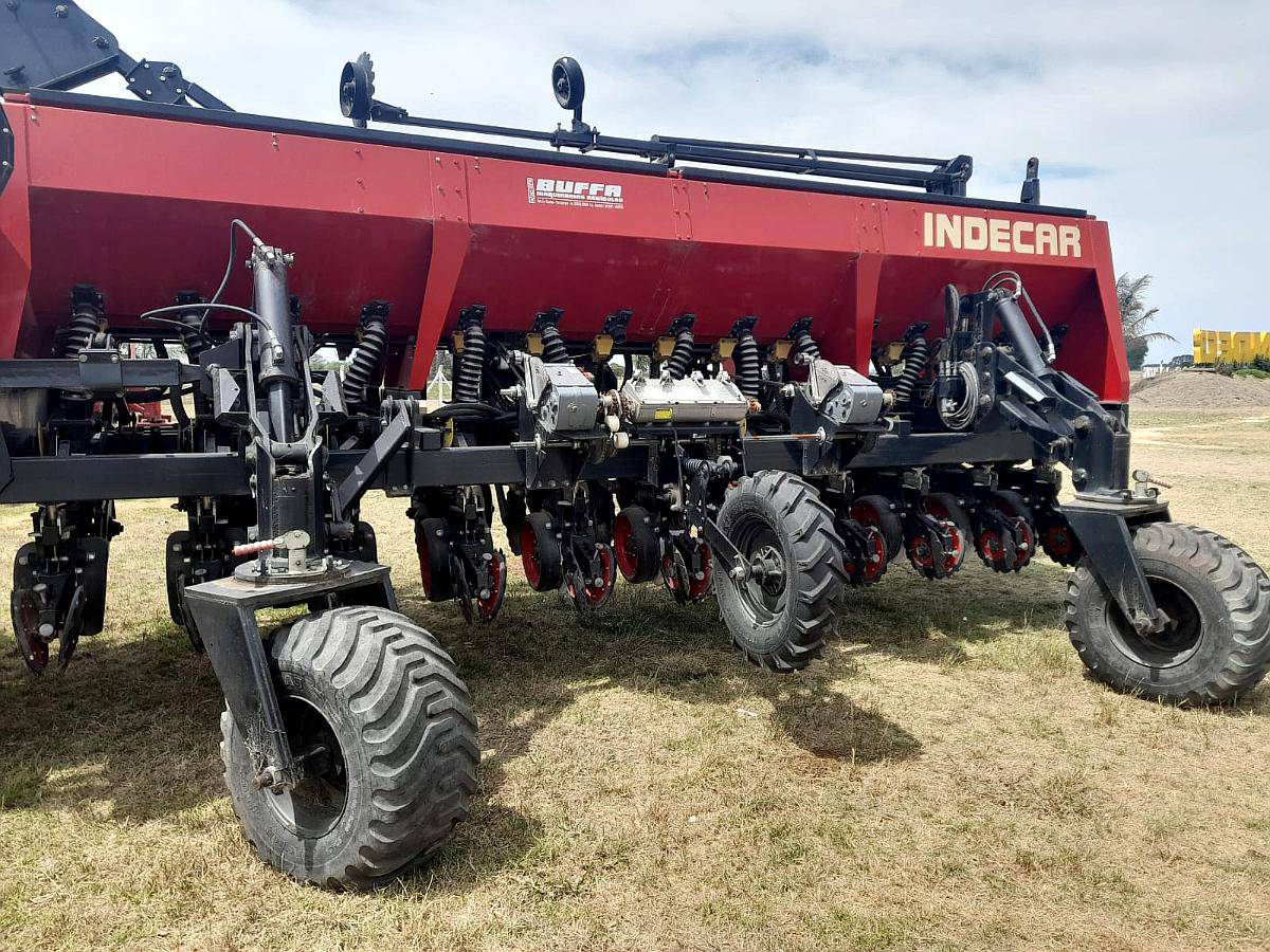 Sembradora Indecar Onix Planter