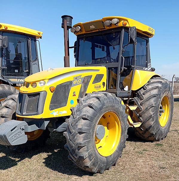 Tractor Pauny 280ae 24.5 X 32