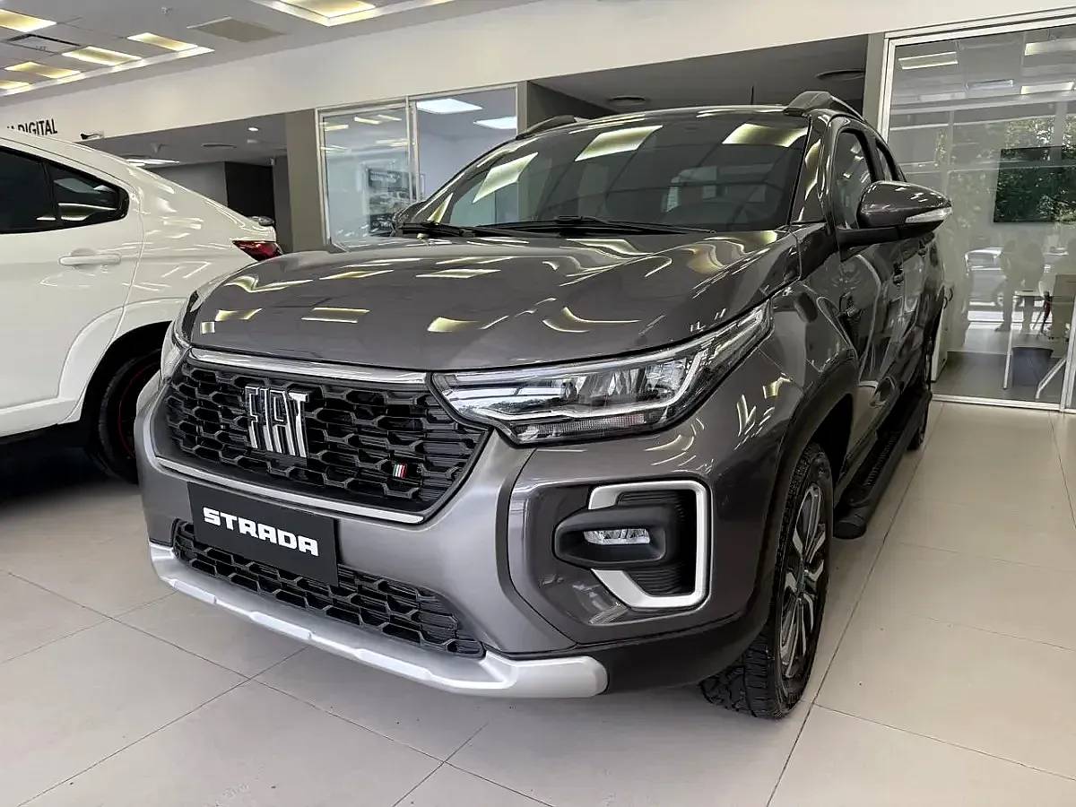 Fiat Strada 1.0 Ranch T200 CVT