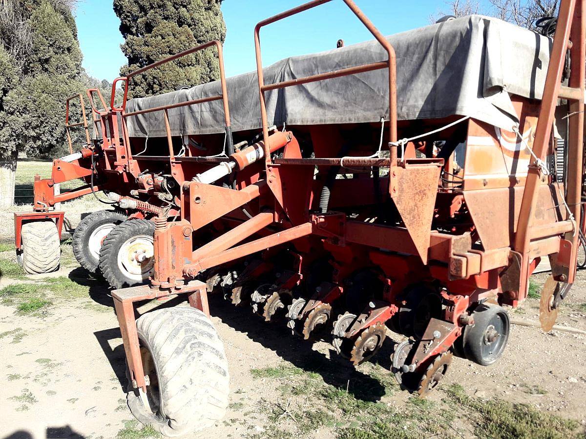 Sembradora Crucianelli Gringa V de 14 a 52 CM, Doble Disco
