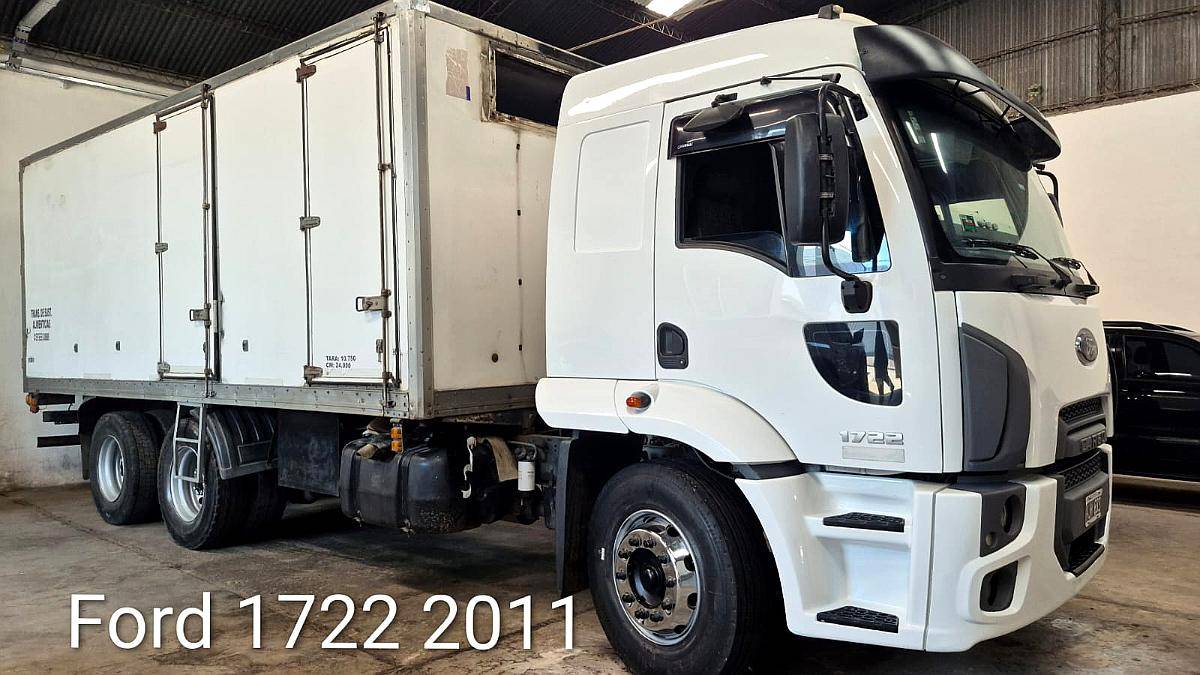 Camión Ford Cargo 1722 (año 2011)