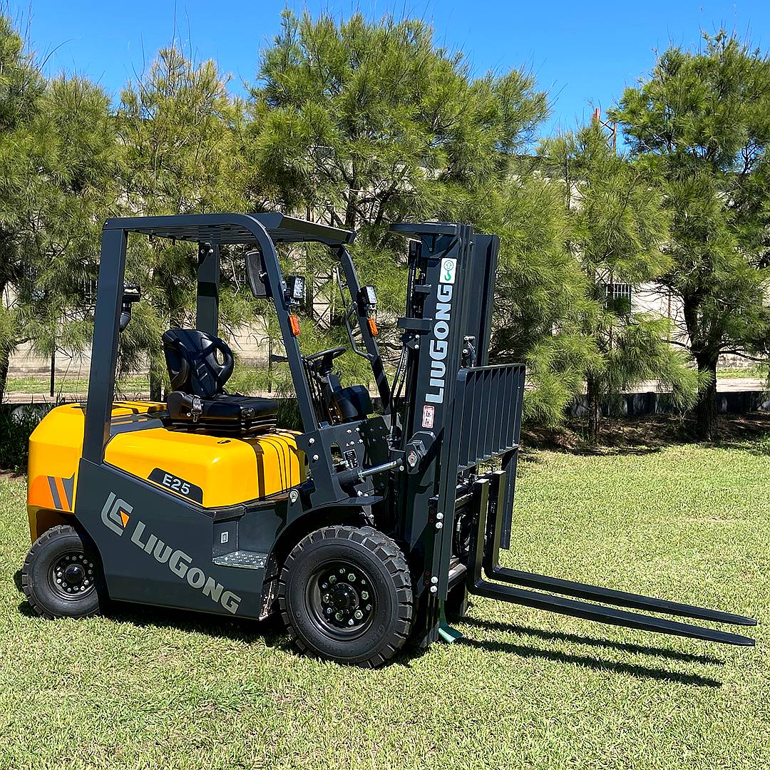 Autoelevadores Liugong Nafta/gas - Diesel