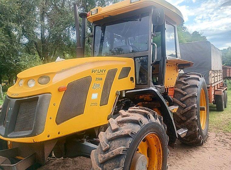 Tractor Pauny 250a DT
