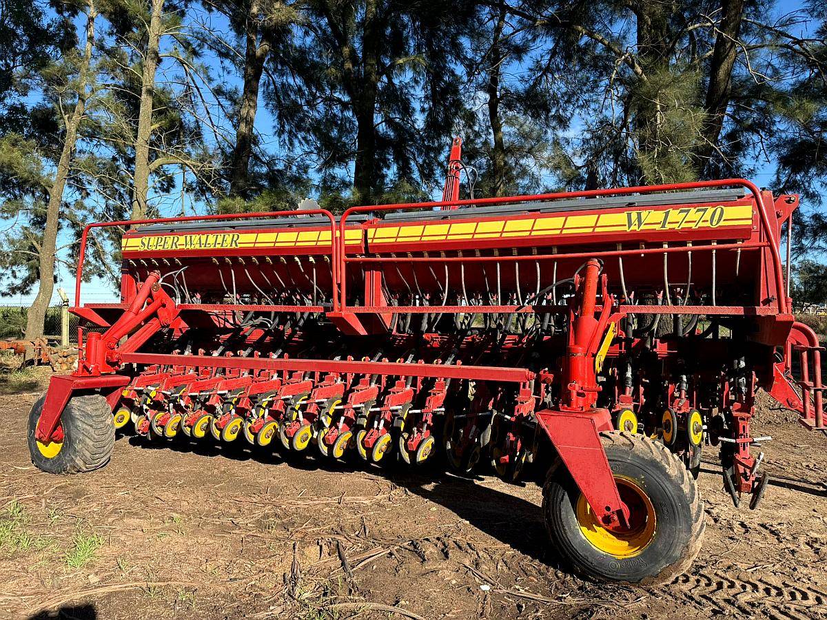 Sembradora Grano Fino Super Walter W1770,