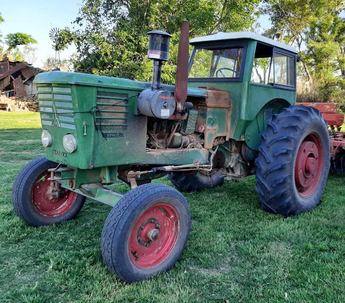 Deutz 85. Dirección Hidráulica. Simple Comando Hidráulico.