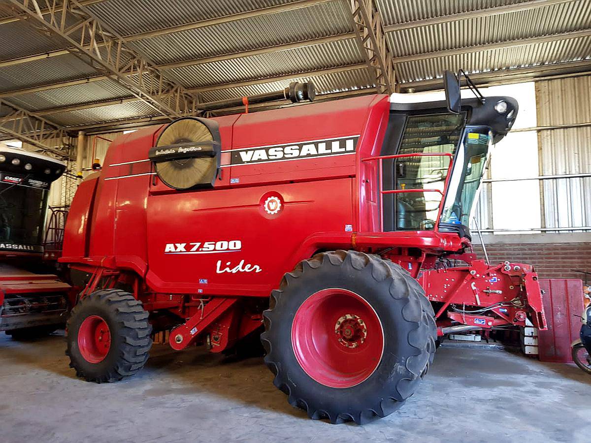 Vassalli 7500 4X4 con Draper 35p