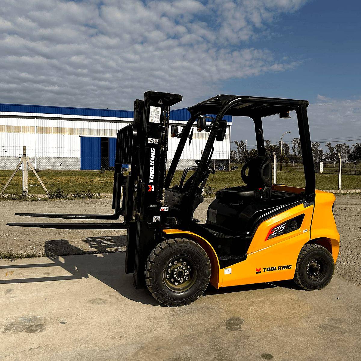 Autoelevadores Toolking (modelos Varios)