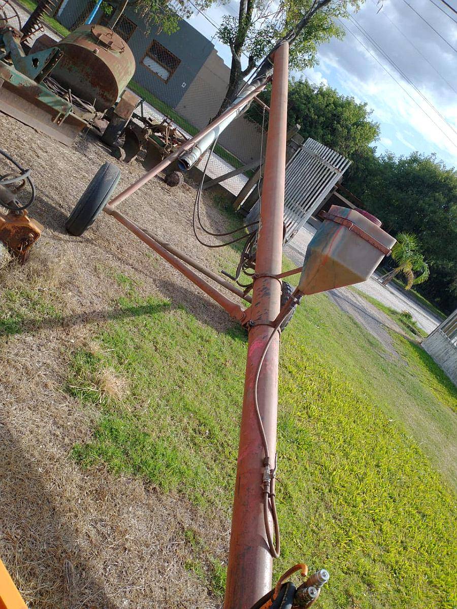 Chimango Turcheti Cargador Sembradora