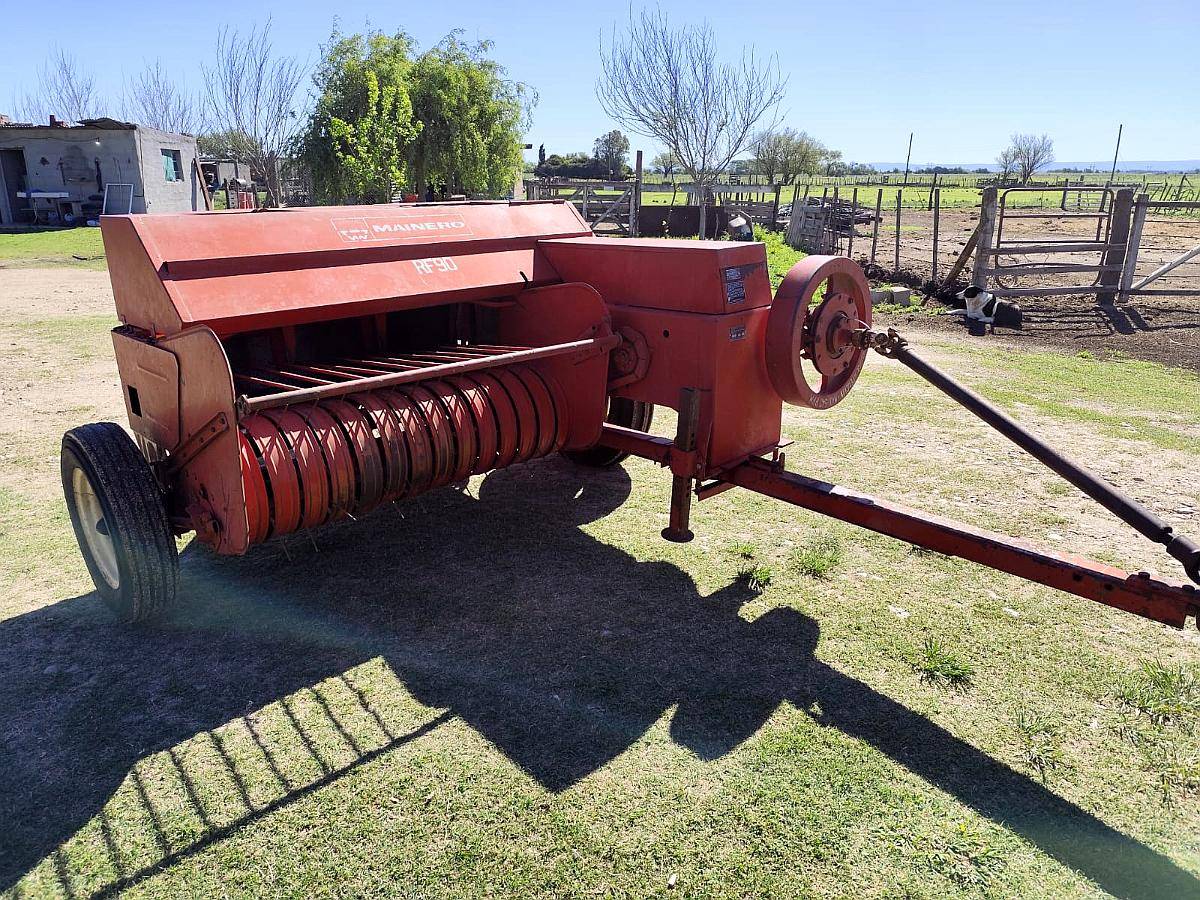 Enfardadora Mainero RF 90