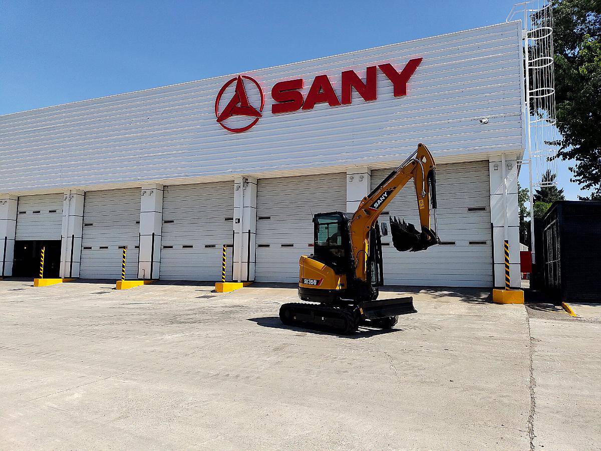 Miniexcavadora Sy35u , Desde