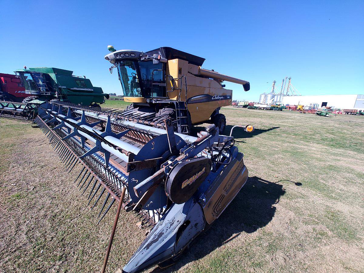 Cosechadora Challenger 660. con Draper 35 Pies