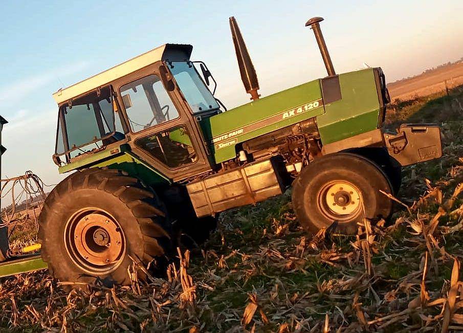 Tractor Deutz AX 4.120 Sincron 120hp - 3.200 Hs Reparado