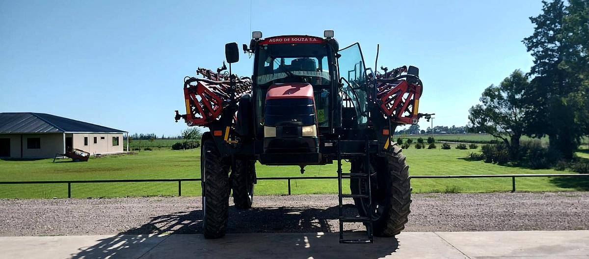 Pulverizadora Case Patriot 350 36mts