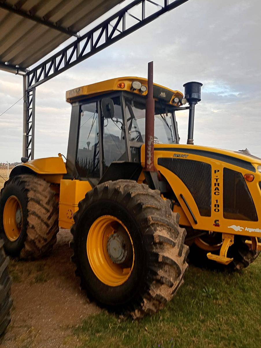 Tractor Pauny P-trac 180