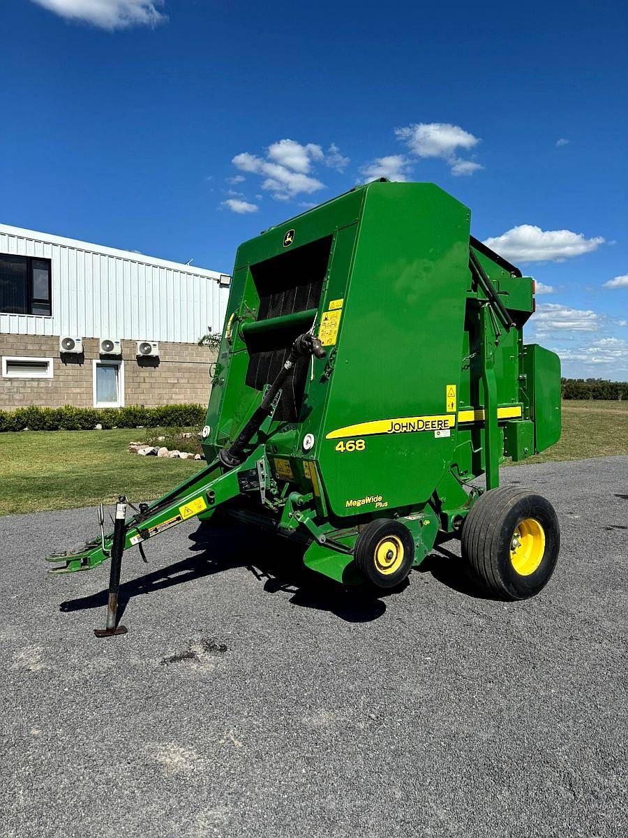 Rotoenfardadora John Deere 468 Mega Wide