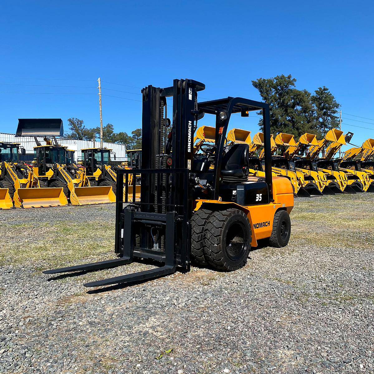 Autoelevador 3500kg / 3.5 Toneladas Sinomach CPCD35 Duales