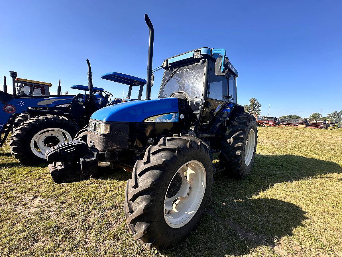 Tractor New Holland Tl75e año 2009
