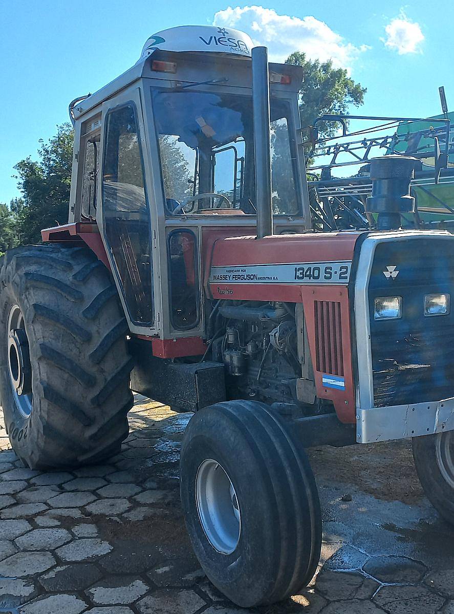 Tractor MF 1340 -
