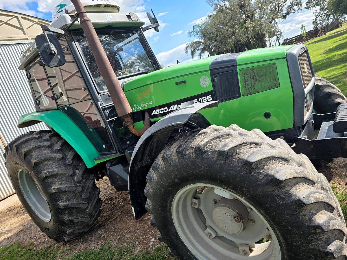 Tractor Agco Allis 6.125