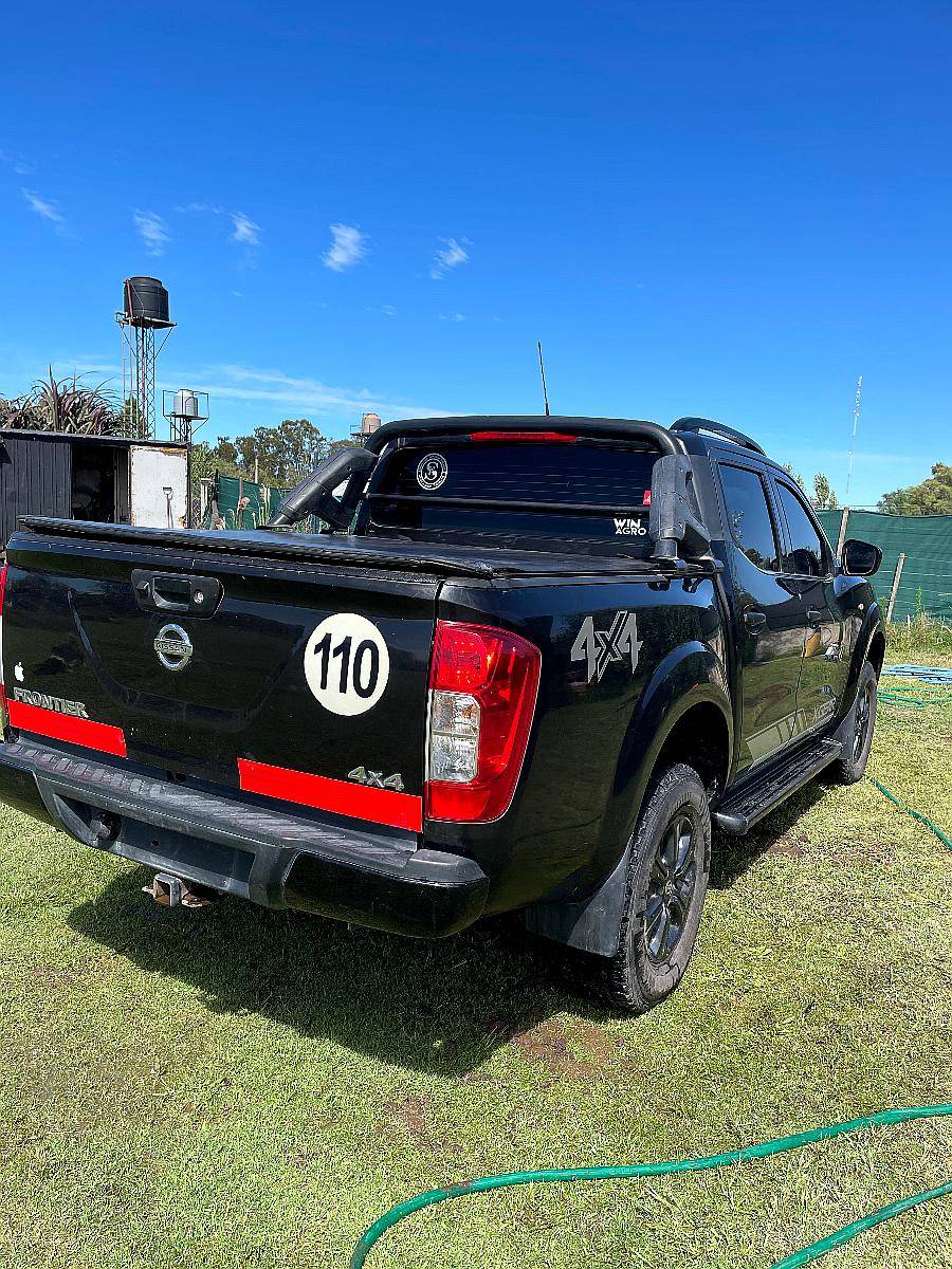 Nissan Frontier X-gear 4X4 AT