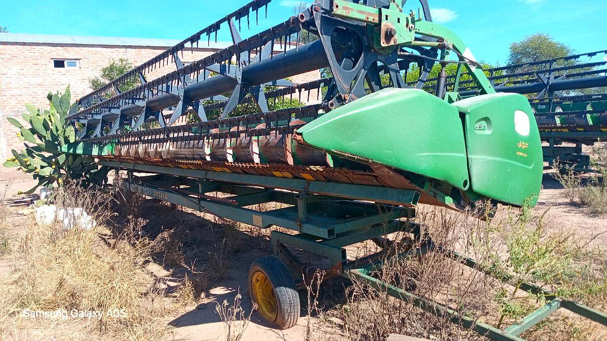 Cabezal John Deere 630