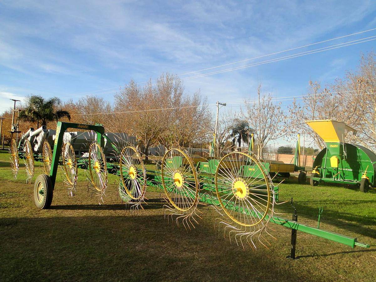 Rastrillo Agroar Modelo RH