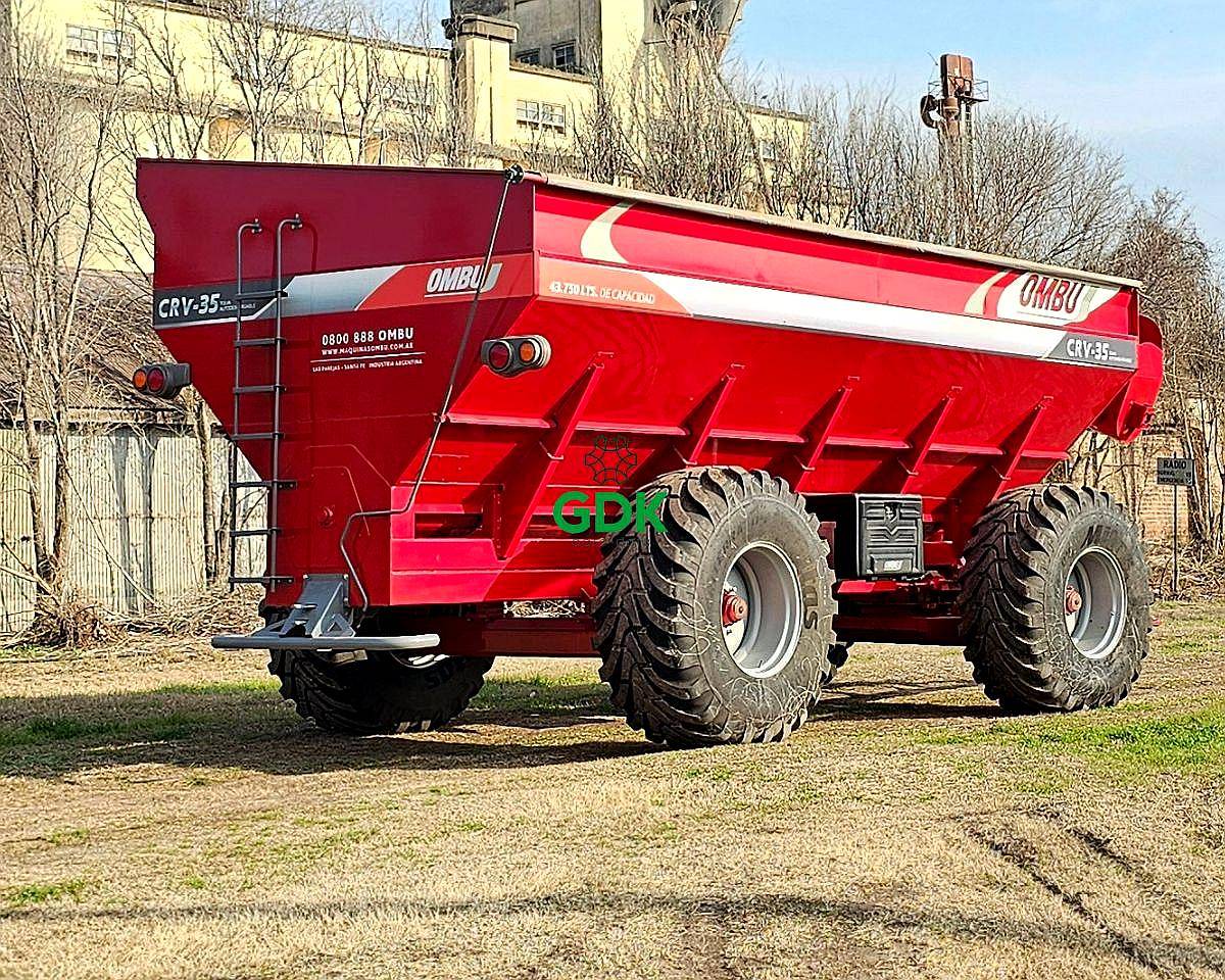 Tolva Autodescargable CRV 35 C/goma y Balanza Ombu.