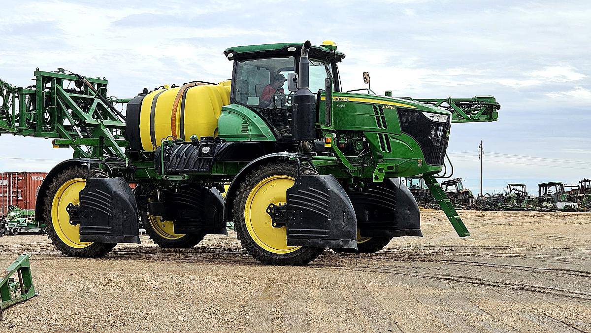 Pulverizadora John Deere R4030 2016 - 36m - 3.900 Hs