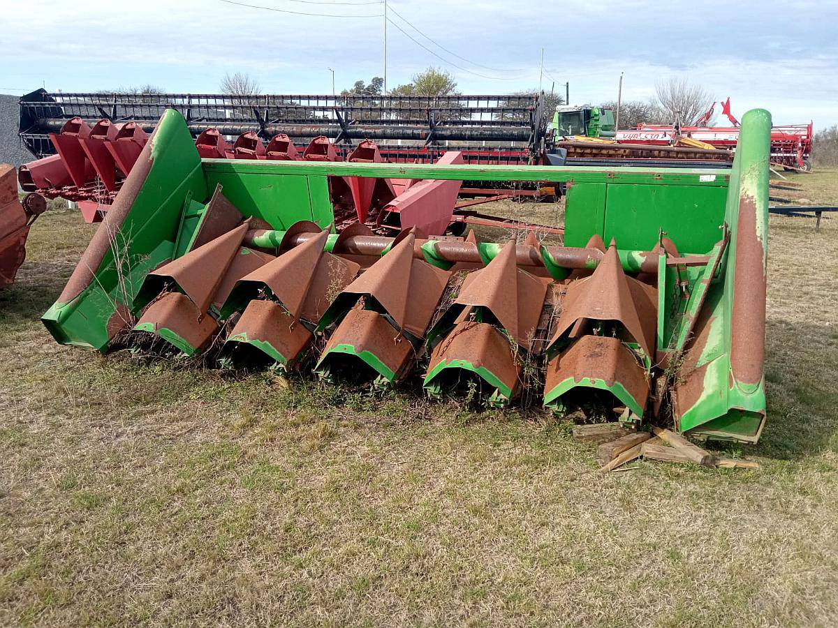 Cabezal Maicero John Deere de 6 a 70