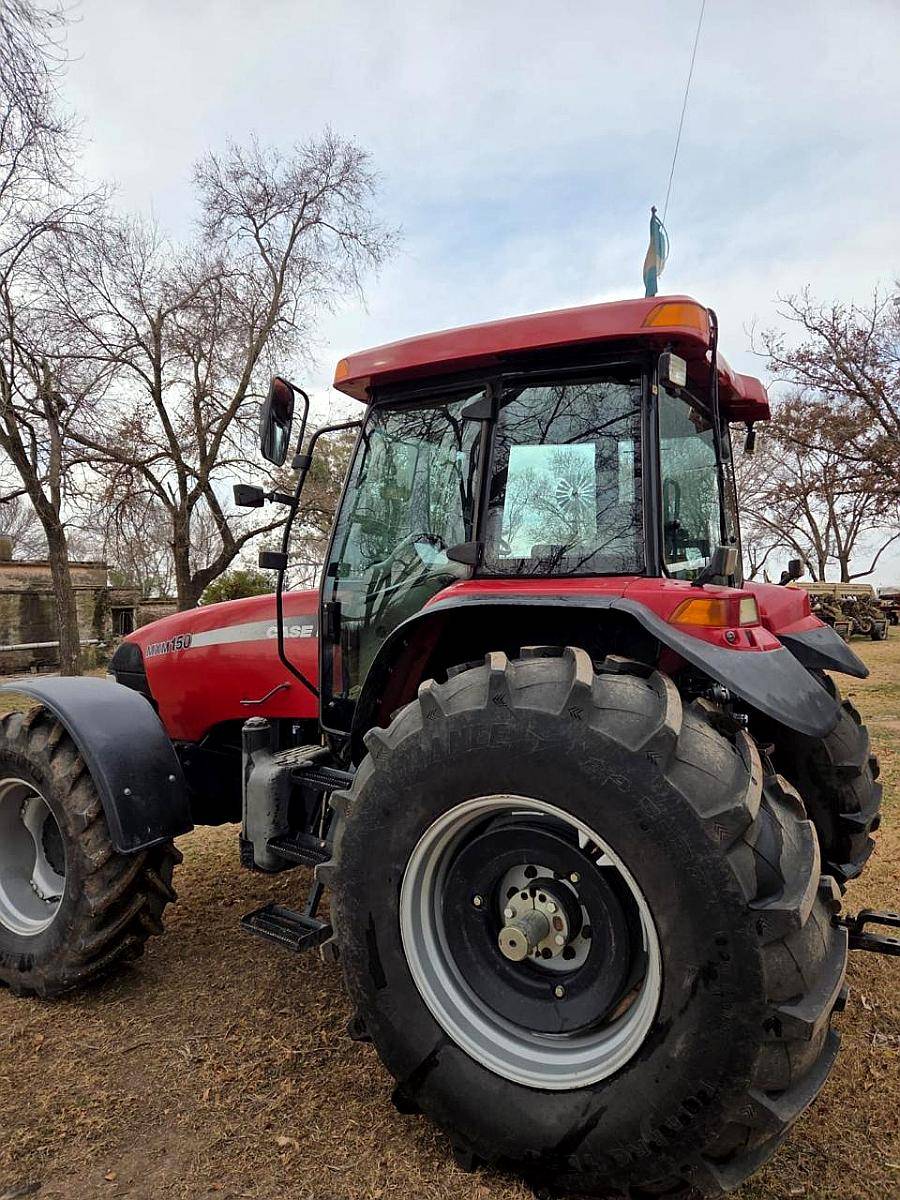 Tractor Case MXM 150