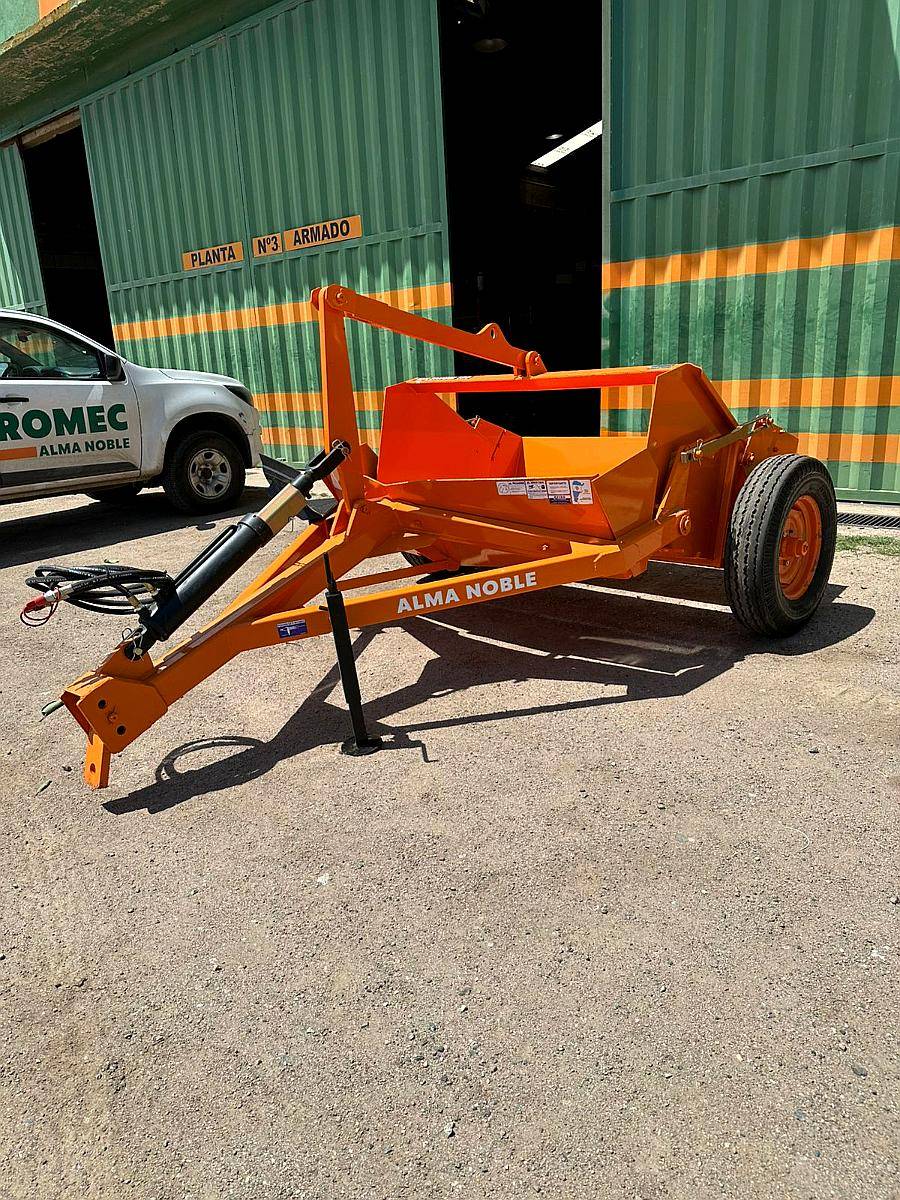 Pala Milenium 200 Agromec