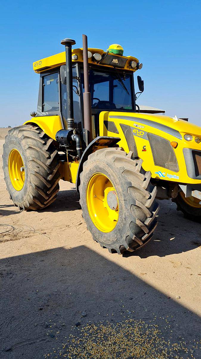 Tractor Pauny 250 EVO Patonas, A.a., Mod 2014, 9000 Hs