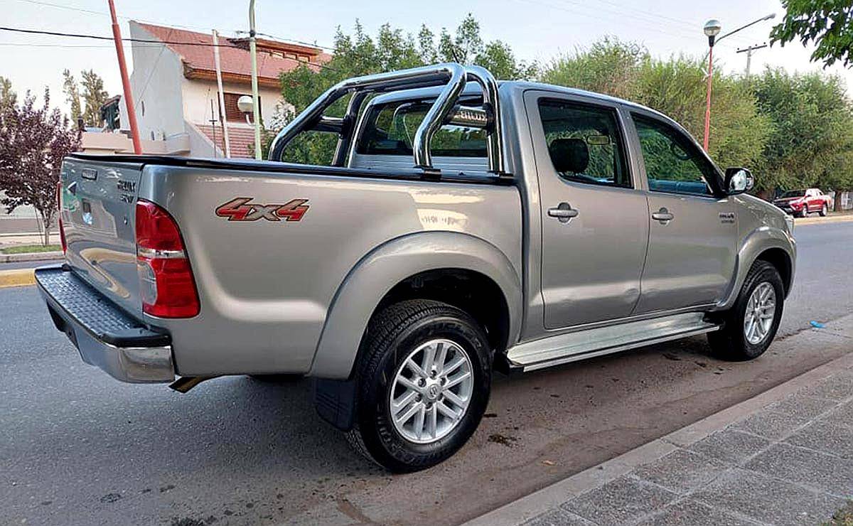 Toyota Hilux 2.5 .