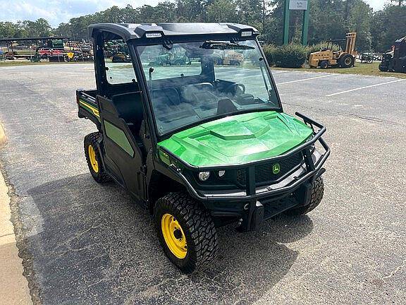 Cuatriciclo Agrícola John Deere Gator XUV 835m.