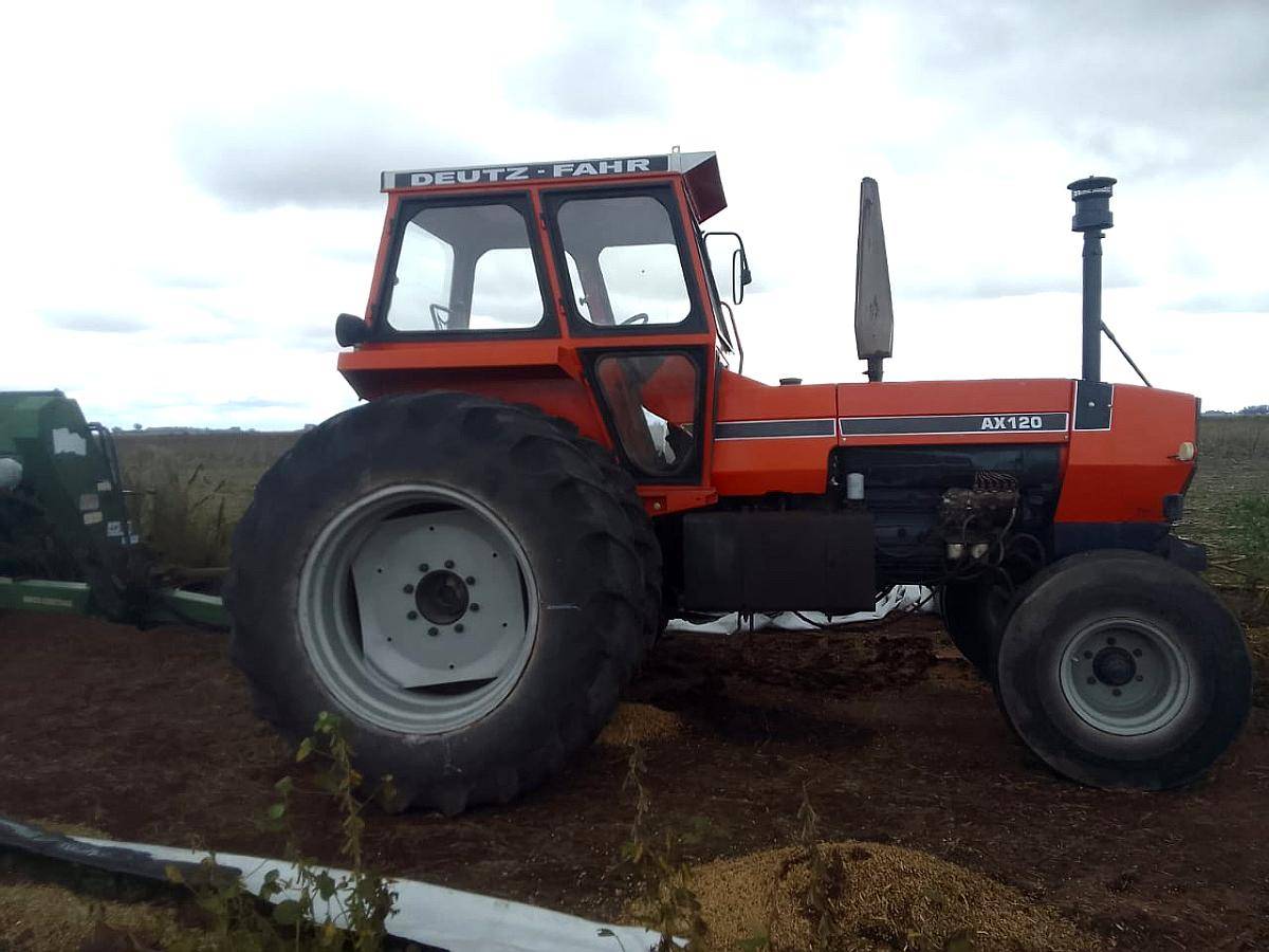 Deutz AX120 Dual Tracción Simple, muy Buen Estado