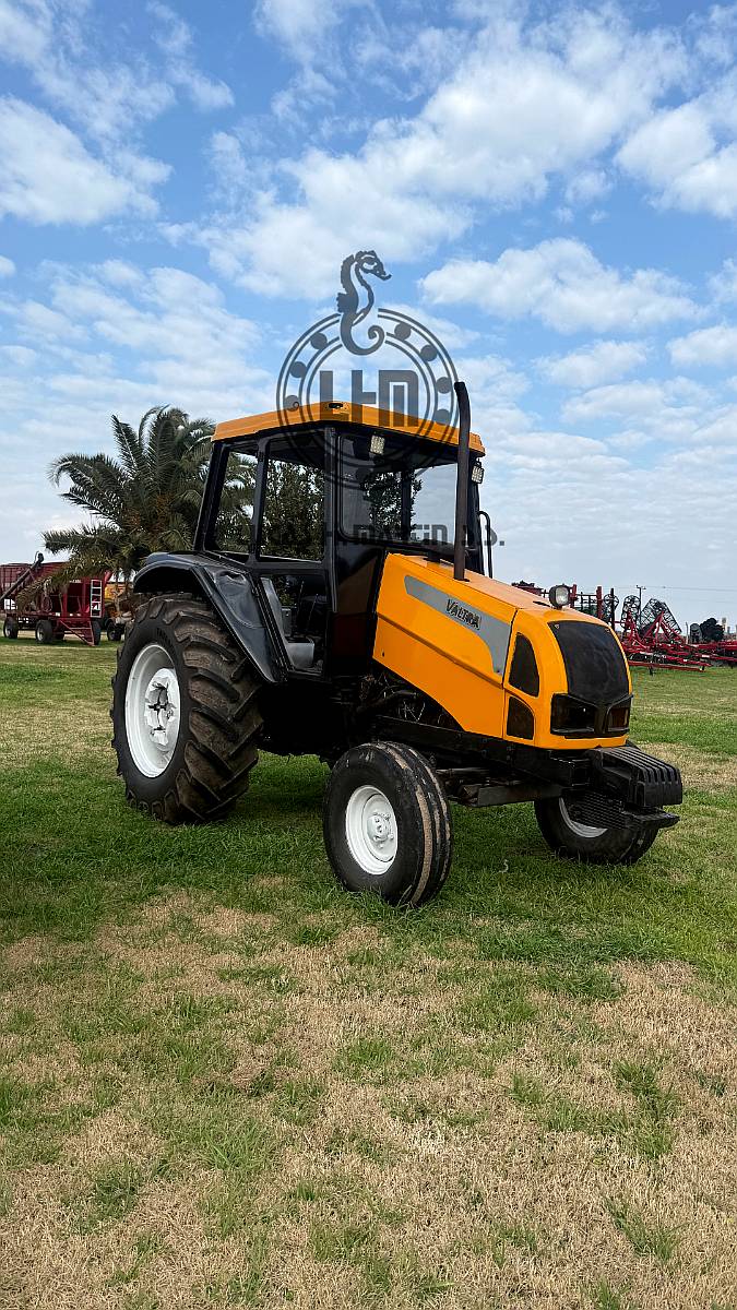 Tractor Valtra BM 100