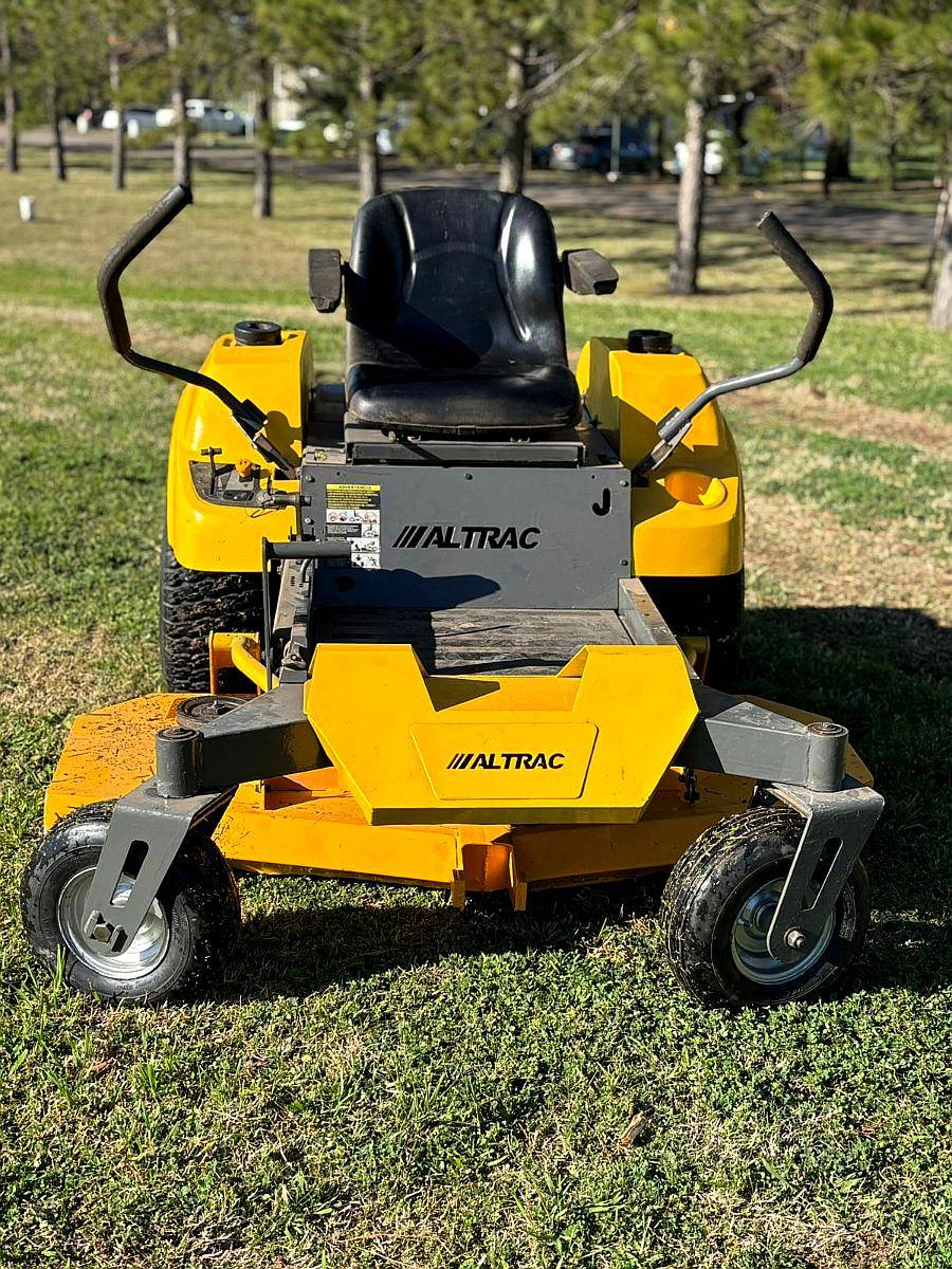Tractor Cortacesped Giro Cero ALTRAC54