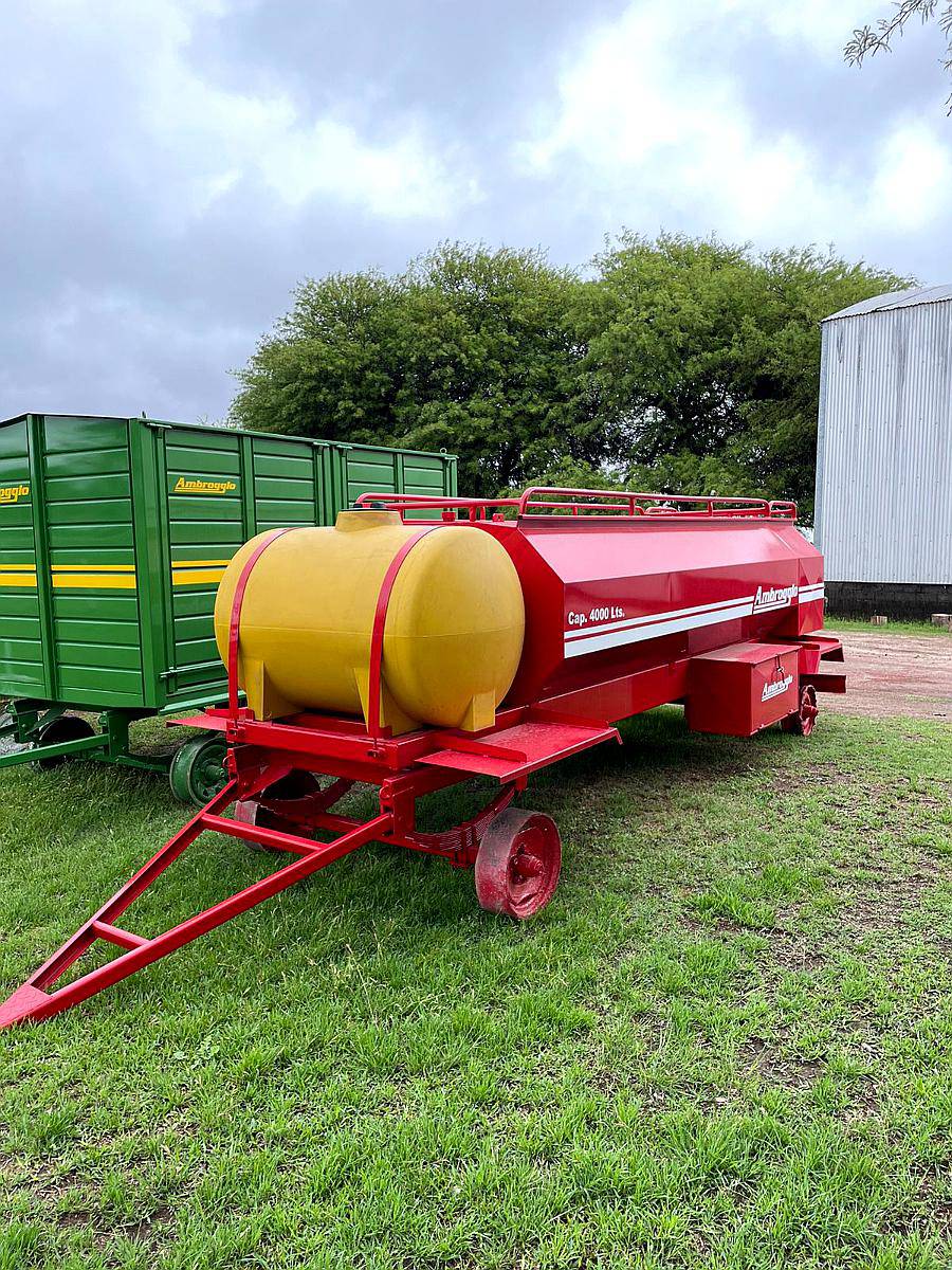 Acoplado Tanque Combinado 4000 + Agua 750lts Full Ambroggio
