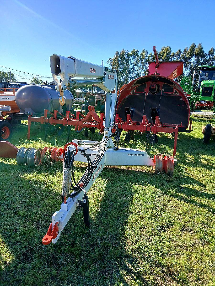 Grúa Hidráulica Multiproposito Distrimaq